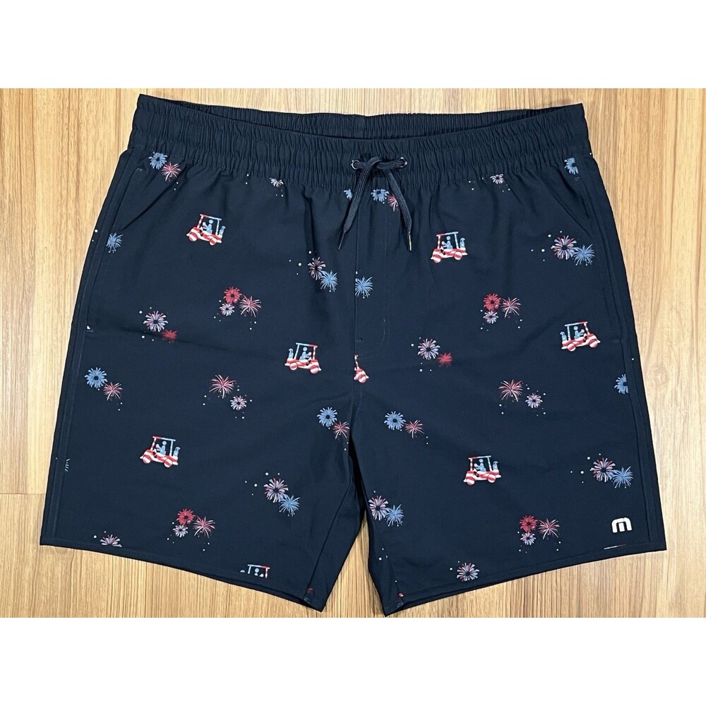 Travis Mathew Poolside Patriot Boardshorts Mens XL Blue Fireworks Golf Cart
